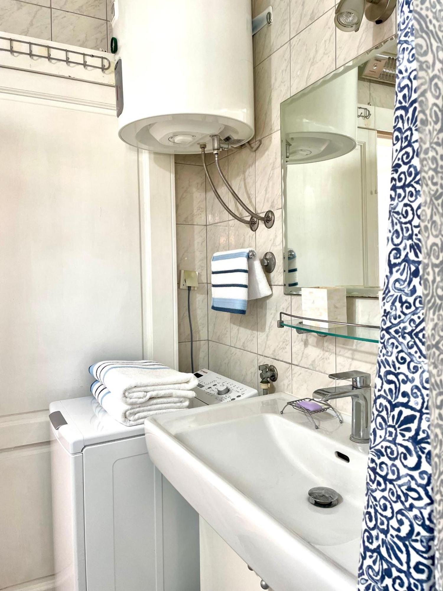 Dinka Old Town Apartment With Sea View Trogir Extérieur photo