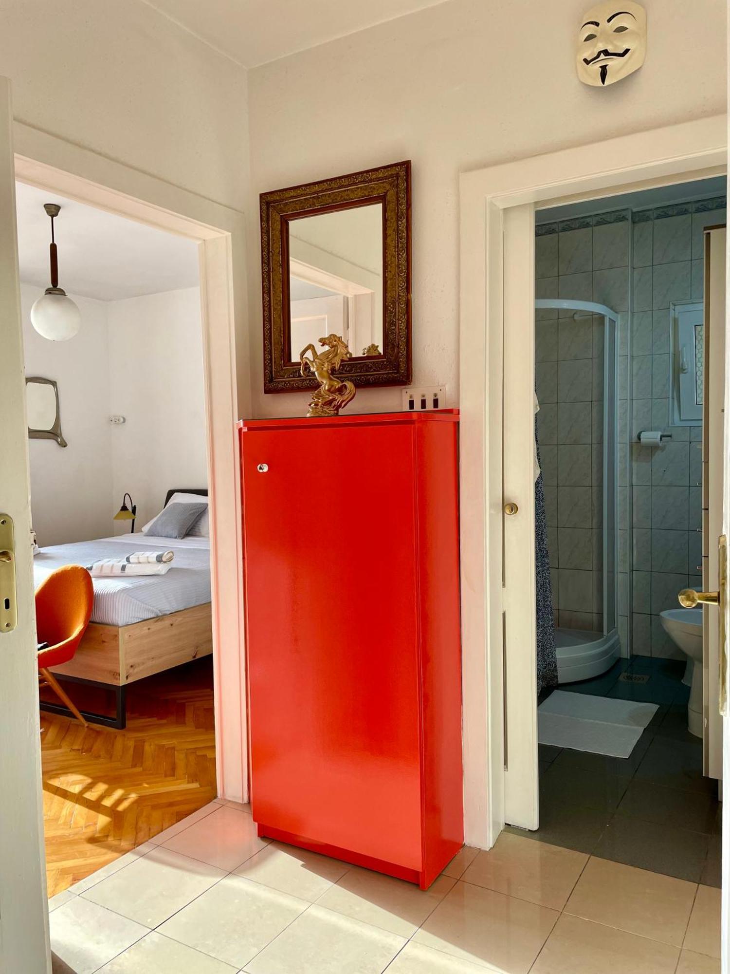 Dinka Old Town Apartment With Sea View Trogir Extérieur photo