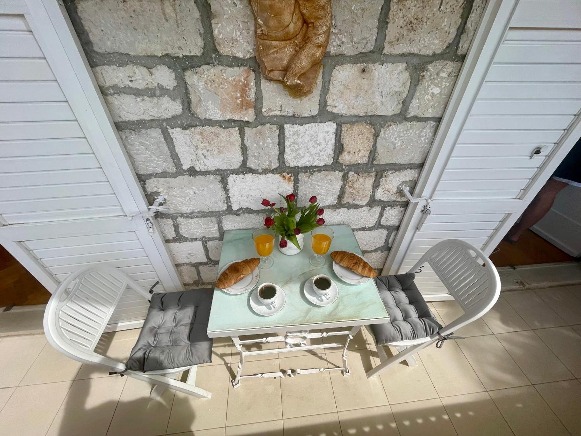 Dinka Old Town Apartment With Sea View Trogir Extérieur photo